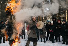 Тематическая автобусная экскурсия «Масленица у северных оленей», 7+