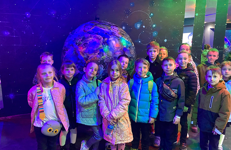 Автобусная экскурсия в планетарий «Прогулка по звездному небу», 7+