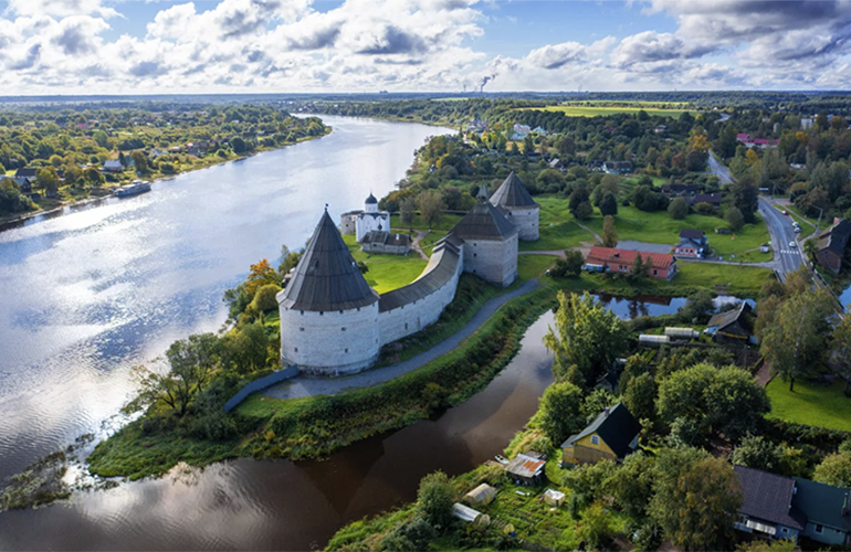 Автобусная экскурсия в Старую Ладогу «Дружина князя Ладоги», 10+