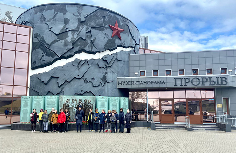 Автобусная тематическая экскурсия «В полосе Прорыва» (музей «Прорыв блокады Ленинграда») , 10+