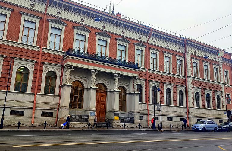 Автобусная экскурсия в музей Н.А. Некрасова «Вот парадный подъезд», 12+