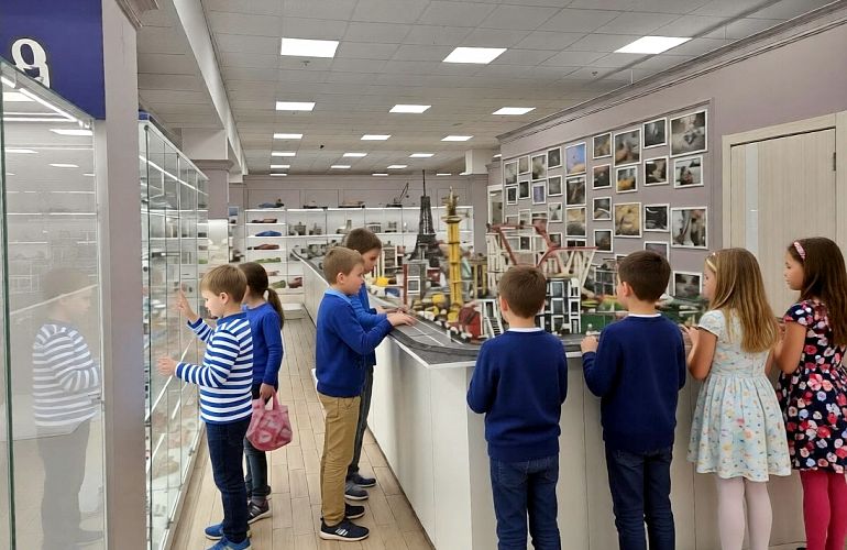 Автобусная экскурсия в музей Лего «Империя Lego», 7+