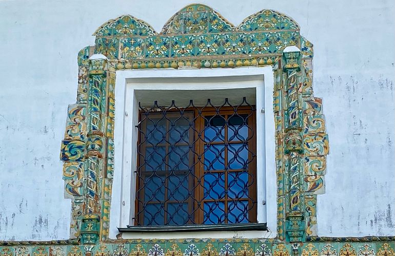 Автобусная экскурсия «Храмы земли Новгородской», 14+