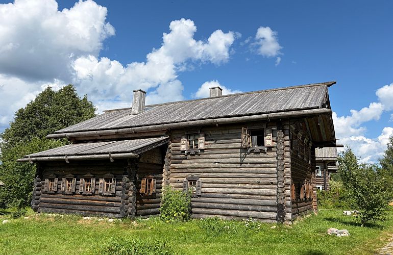 Автобусная экскурсия в деревню XIX века «Мандроги. Живые традиции», 14+