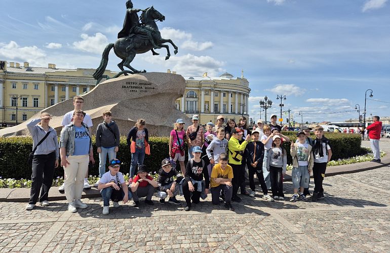 Школьный тур в Санкт-Петербург «Каникулы в Санкт-Петербурге» 4 дня/3 ночи, 7+