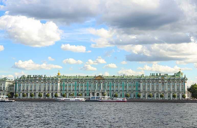 Автобусная обзорная экскурсия «Блестящий век Екатерины», 14+