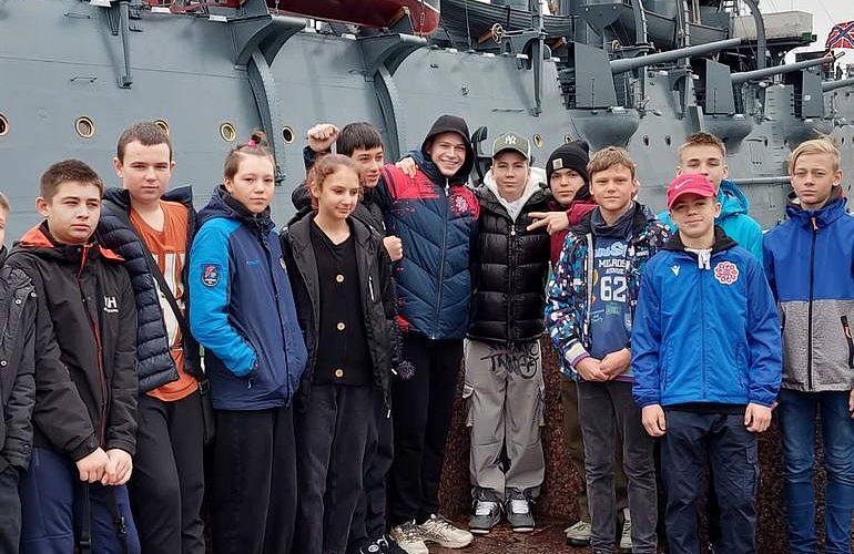 Автобусная обзорная экскурсия «Революционный Петроград», 14+