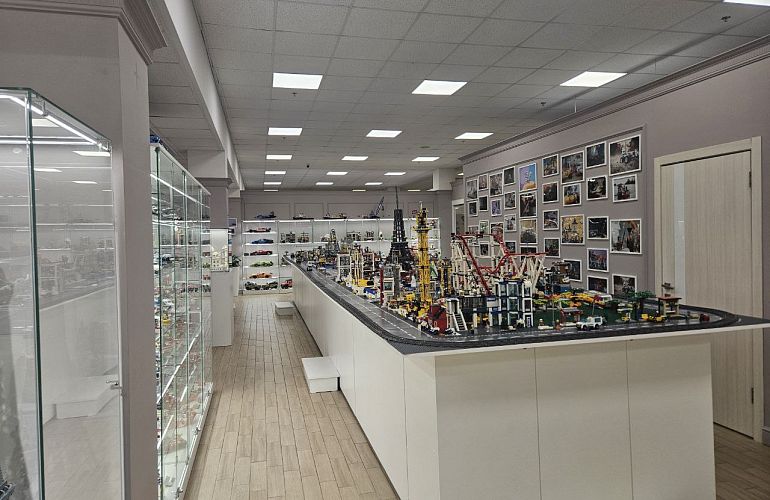 Автобусная экскурсия в музей Лего «Империя Lego», 7+
